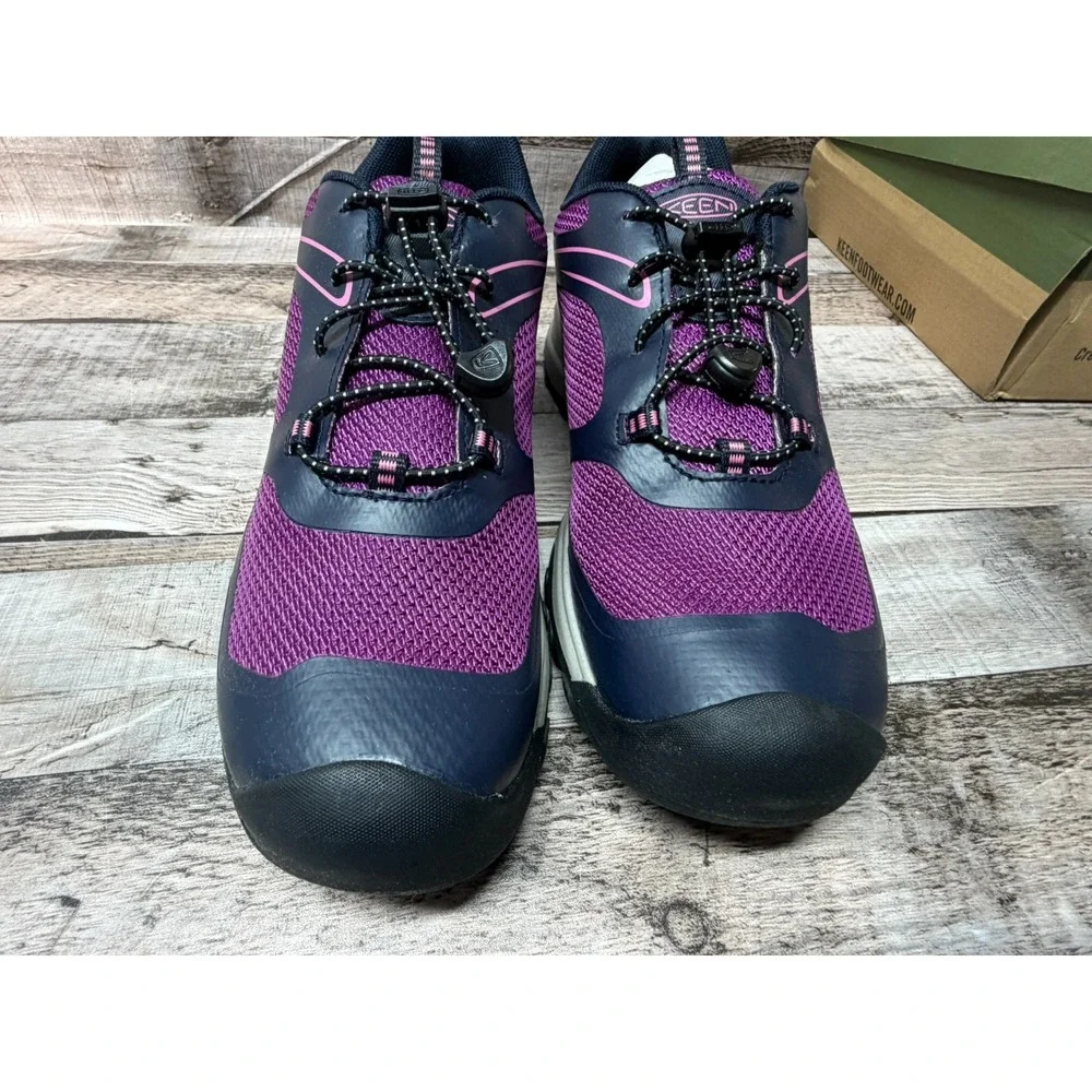 New Keen Children Wanduro Low Height Waterproof Boots Size 5